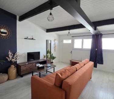 Pontault-Combault Apartamento | Charming townhouse for 5 people