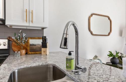 Lafayette Casa | Charming Townhome - New Construction