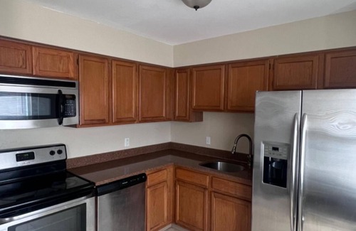 Windsor Mill Casa | Charming townhome with WiFi and fitness room in lovely Woodlawn