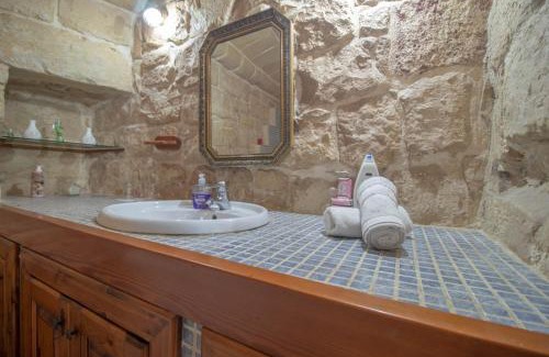 Zejtun Casa | Charming Traditional Farmhouse