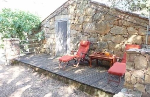 Sartene Cabaña | Casa tradicional con encanto en las arboledas tranquilas. A 10 minutos de las playas