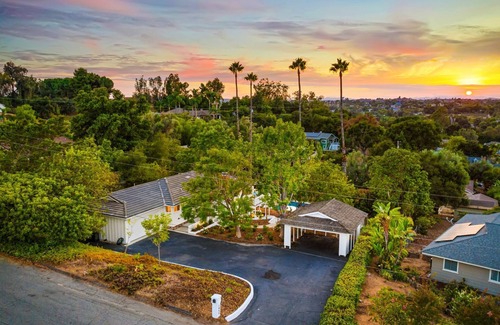 Fallbrook Casa | Charming & Tranquil Home in Wine Country with Game Room and Pool