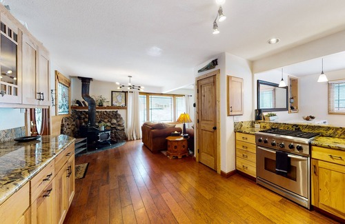 Tahoe Paradise Casa | Charming two-story cabin with a private hot tub, patio, & large backyard