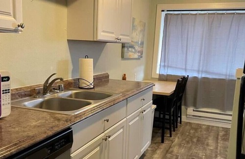 Lakewood Apartamento | Beautiful Updated Apartment