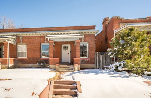 Whittier Casa | Charming, updated home in great location!