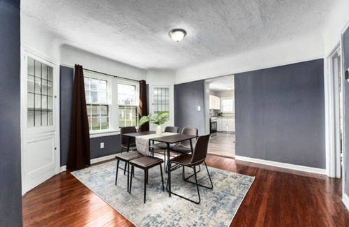 Shaker Heights Apartamento | Charming & Updated ~ Long-Stays OK ~ Near Cleveland Clinic