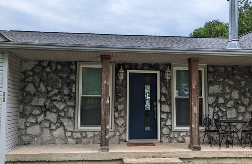 Madison Casa | Charming Urban Country House! Minutes to Downtown