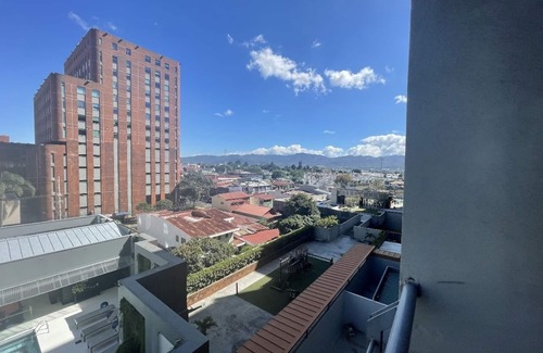 San Bosco Apartamento | Charming, Urban & Safe 630 Retreat near Downtown