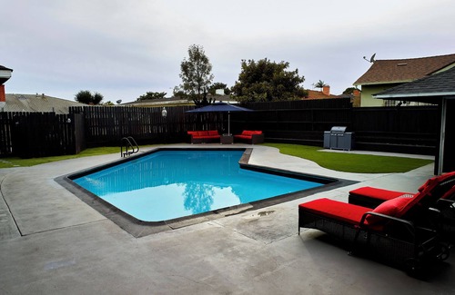 View Park-Windsor Hills Casa | Charming 3-bedroom house with AC and Pool in awesome View Park-Windsor Hills