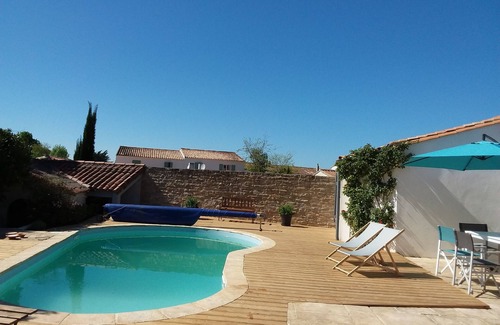 Le Bois-Plage-en-Re Villa | Encantadora villa con piscina climatizada.