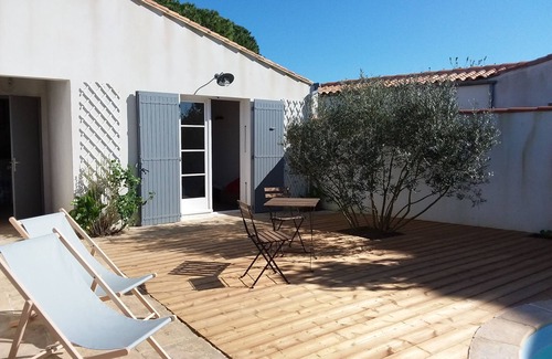Le Bois-Plage-en-Re Villa | Encantadora villa con piscina climatizada.