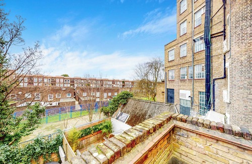 Finsbury Apartamento | Charming Victorian 1-Bed Flat-3 mins to bus stop
