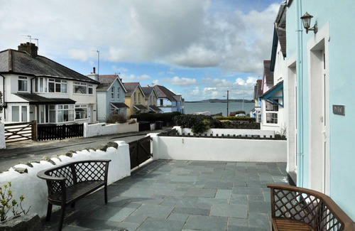 Rhosneigr Cabaña | Casa Victoriana con Encanto cerca de la playa con vistas al mar