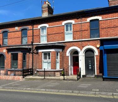 Dunmurry Casa | Charming Victorian Terrace, South Belfast