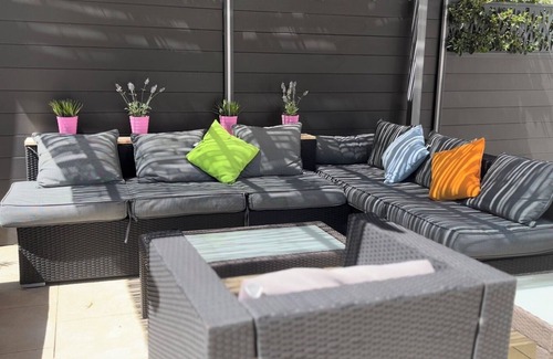 Chambray-les-Tours Casa | Encantadora villa con piscina climatizada en el corazón del Valle de los Reyes