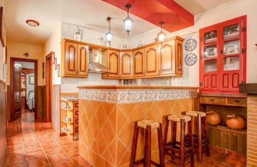 Archidona Casa | Charming Villa with Private Pool, cleaning included