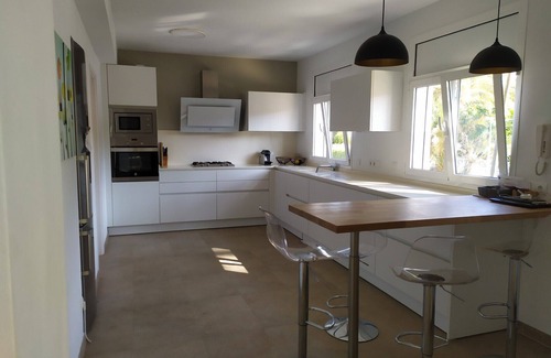 Les Meravelles Chalet De Esquí | Chalet con encanto en la Playa de Palma en zona residencial muy tranquila.