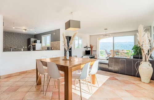 Les Vans Villa | Casa en Les Vans con piscina privada