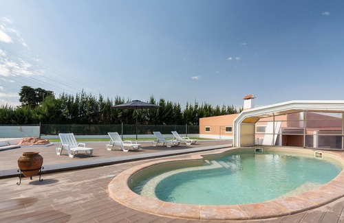 Setubal Casa | Encantadora Villa con piscina y campo de fútbol @ 30min Lisboa