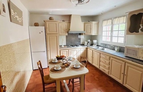 Villamblard Cabaña | Casa de campo con piscina privada, gimnasio y wifi en entorno tranquilo