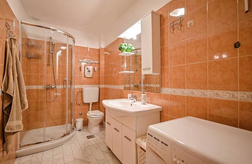 Krbune Villa | Villa Brbon, Krbune