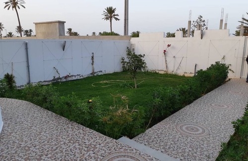 Hawmat al Badawiyin Villa | encantadora villa con piscina