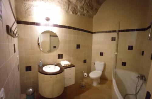 Bonnieux Casa | Charming Village Getaway in Bonnieux