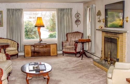 Warwick Casa | Encanto Vintage 3B Home a menos de 5 millas del aeropuerto PVD