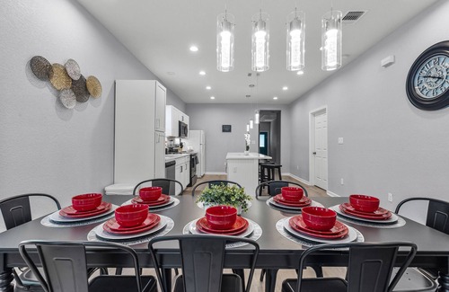 Denver Heights Cabaña | Charming Walkable 4 Br/2.5 BA Near Dtown Riverwalk