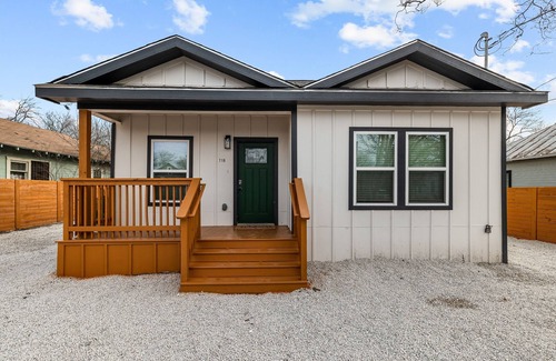 Denver Heights Cabaña | Charming Walkable 4 Br/2.5 BA Near Dtown Riverwalk
