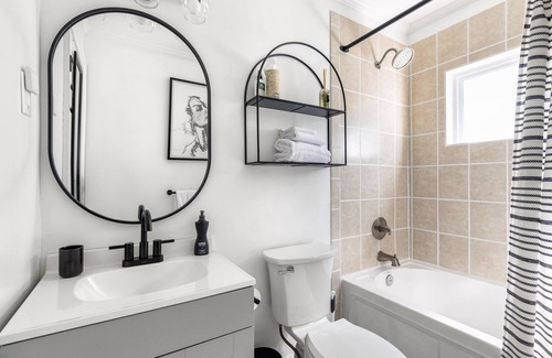 Murfreesboro Casa | Charming & Warm Apartment in Great Location!