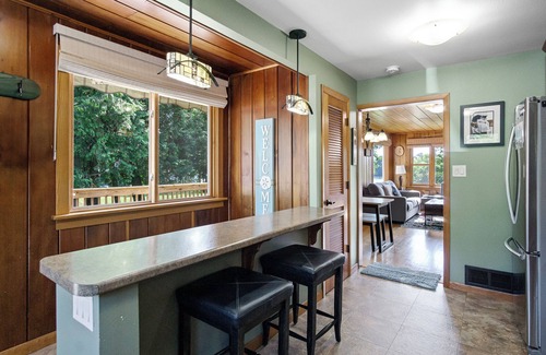 Jim Falls Cabina | Charming Waterfront Cabin on Lake Wissota: Old Abe Trail, Boat, Swim, Fish, Golf