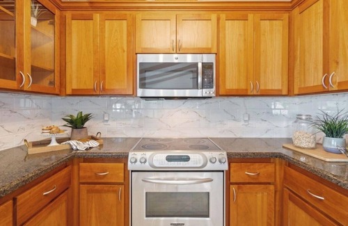 Discovery Bay Casa | Charming WATERFRONT 3-bedroom house in delightful Discovery Bay, California