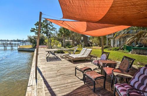 Sneads Ferry Casa | Charming Waterfront Home Fish, Boat and More!