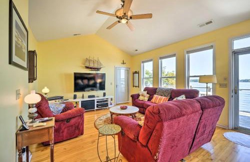 Sneads Ferry Casa | Charming Waterfront Home Fish, Boat and More!