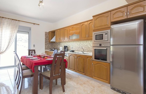 South Rhodes Villa | Villa junto al mar en plena naturaleza.