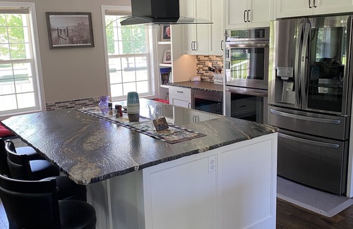 Walla Walla Casa | Charming Wine lovers Farm House with heated Pool & Hot tub!!