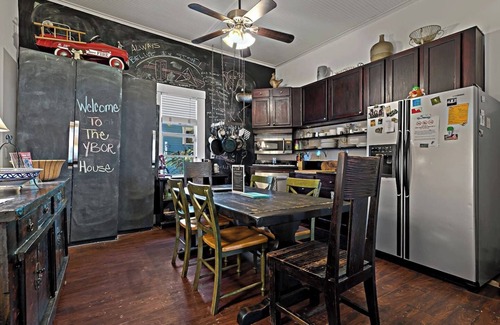 Historic Ybor Casa | Encantador Bungaló en Ybor City con Oasis de Piscina Privada