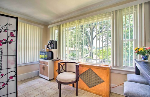 Park Hill Casa | Charming Yonkers Retreat - 10 Mi to Central Park!