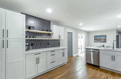Stuart Heights - Rivermont Casa | Charming1-level home located minutes from the North Shore with PRIVATE HOT TUB!