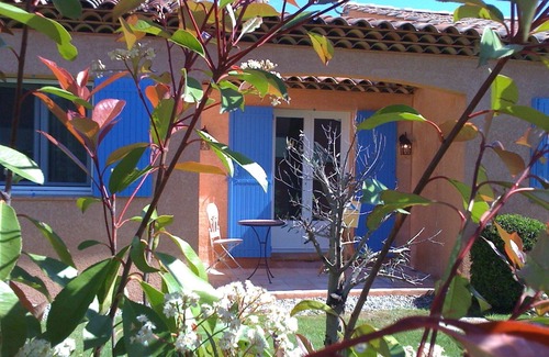 Pierrevert Casa | Con una encantadora casa amueblada en el Luberon Provenza en el campo de golf