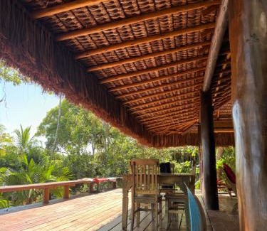 Curuipe Casa | Charmoso bangalô balinês pé na areia Outeiro das Brisas