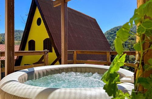 Itaipava Chalet De Esquí | Charmoso chale c WiFi e linda vista em Itaipava RJ