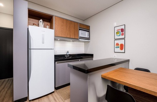 Ingleses Centro Apartamento | Charmoso Studio p/Familias Prox a Praia Sti102
