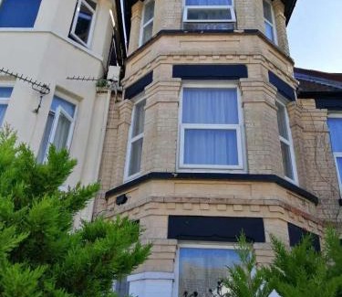 Folkestone Casa | Chart Road House-Folkestone