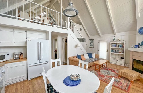Salmon Creek Casa | Chartwell Haven, seconds from the sand at Salmon Creek Beach