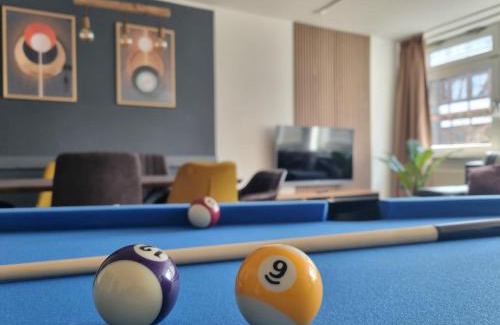 Hamelin Apartamento | Charysma - Billard-Loft, Fußgängerzone, Schlafzimmer mit Smart-TV, Parkplatz