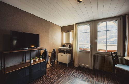 Brienz Condominio | Chasa Berggold House in the Heart of Brienz