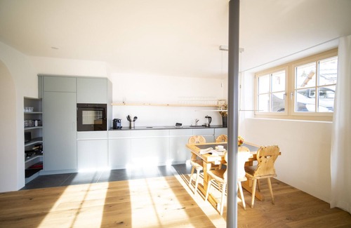 Engadin Scoul Apartamento | CHASA MUNTANELLA 3.5: CHARMING 3.5-ROOM FLAT, IN A MODERN ENGADIN HOUSE