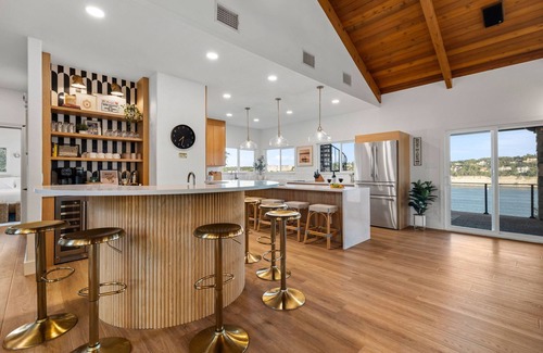 Point Venture Casa | Chasing Summer - Private Lakefront Luxury on Lake